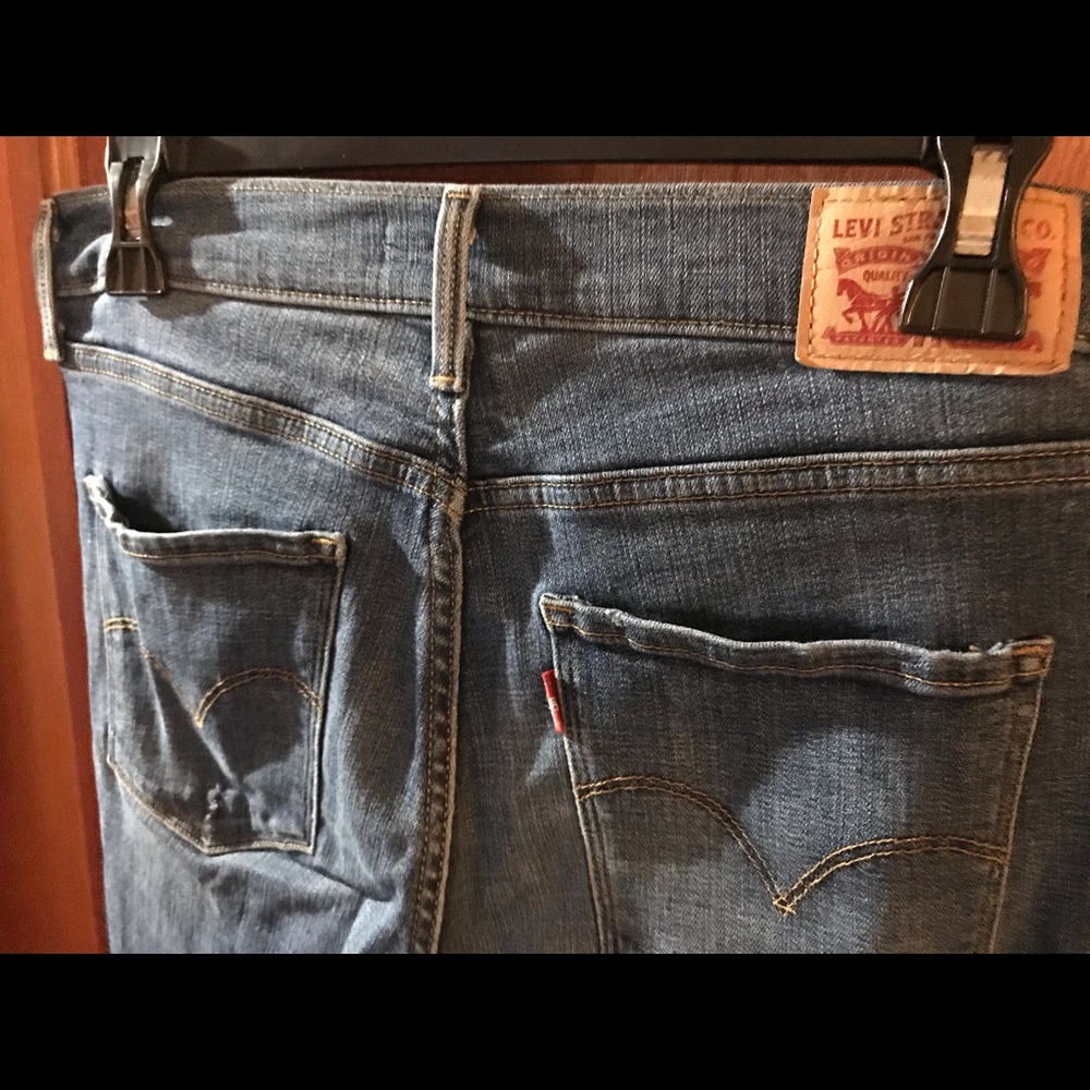 Levi’s 311 Shaping Skinny Jeans